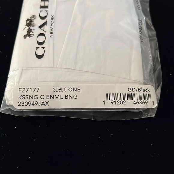 Coach Kissing C Hinged Bangle - Picture 2 of 7